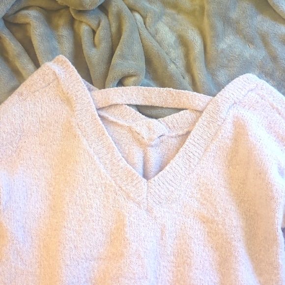 Jessica Simpson Sweater - Picture 4 of 4